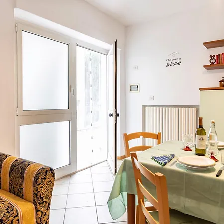 Appartamento Guest Host - Il Loto Pesaro